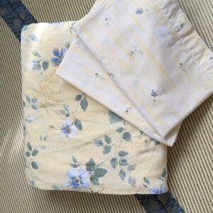 Vintage floral duvet cover set